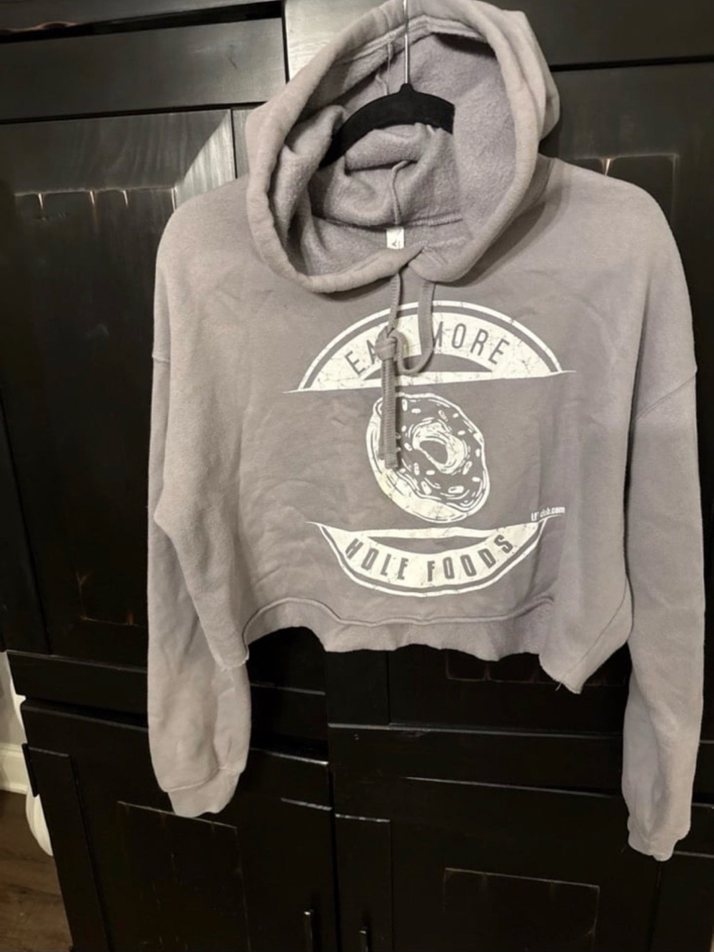 Eat More Hole Foods LFT-club.com Size M Crop Top Hoodie Size M 16in T2B 25in P2P